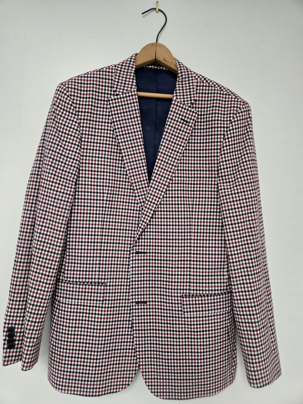Tommy Hilfiger Red, Navy & White Checked Sport Coat 40R
